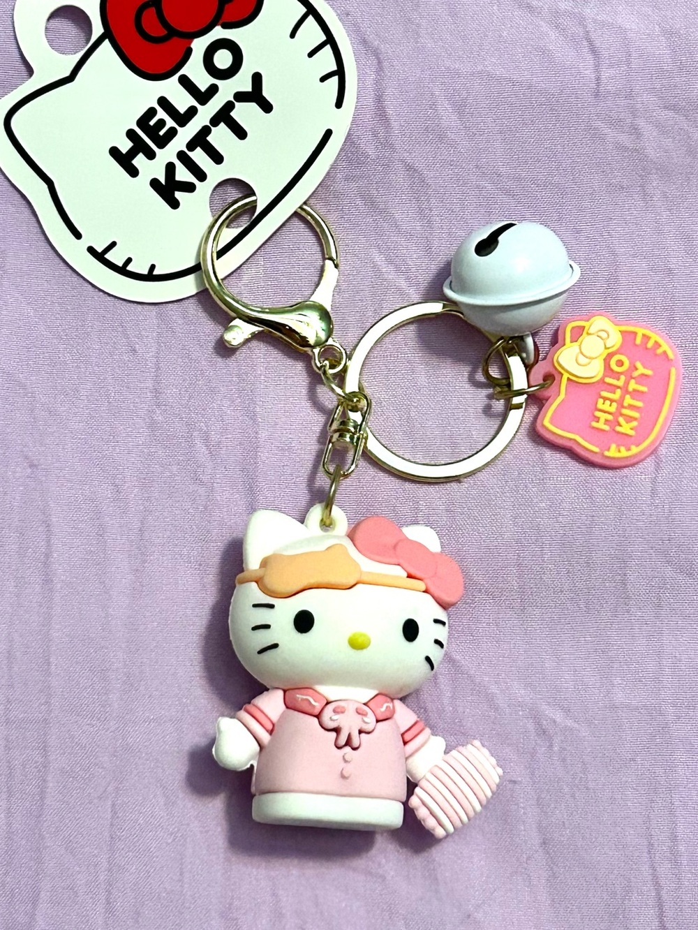 Hello Kitty Keychain - Picture 3 of 3